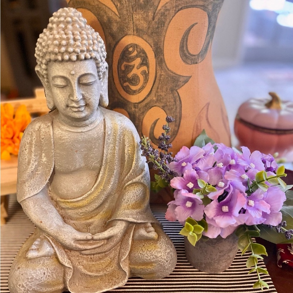 12” Vintage Meditation Yoga Pose Buddha Statue‼️✨